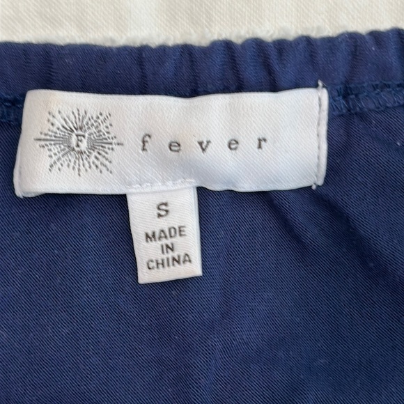 Off the Shoulder Navy Blue and Floral Embroidered top, size S - Picture 2 of 5